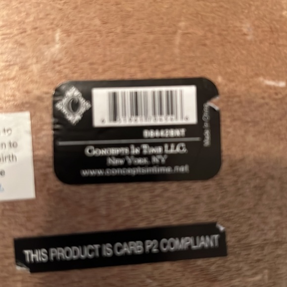 Wall hanger with clips - Picture 6 of 6